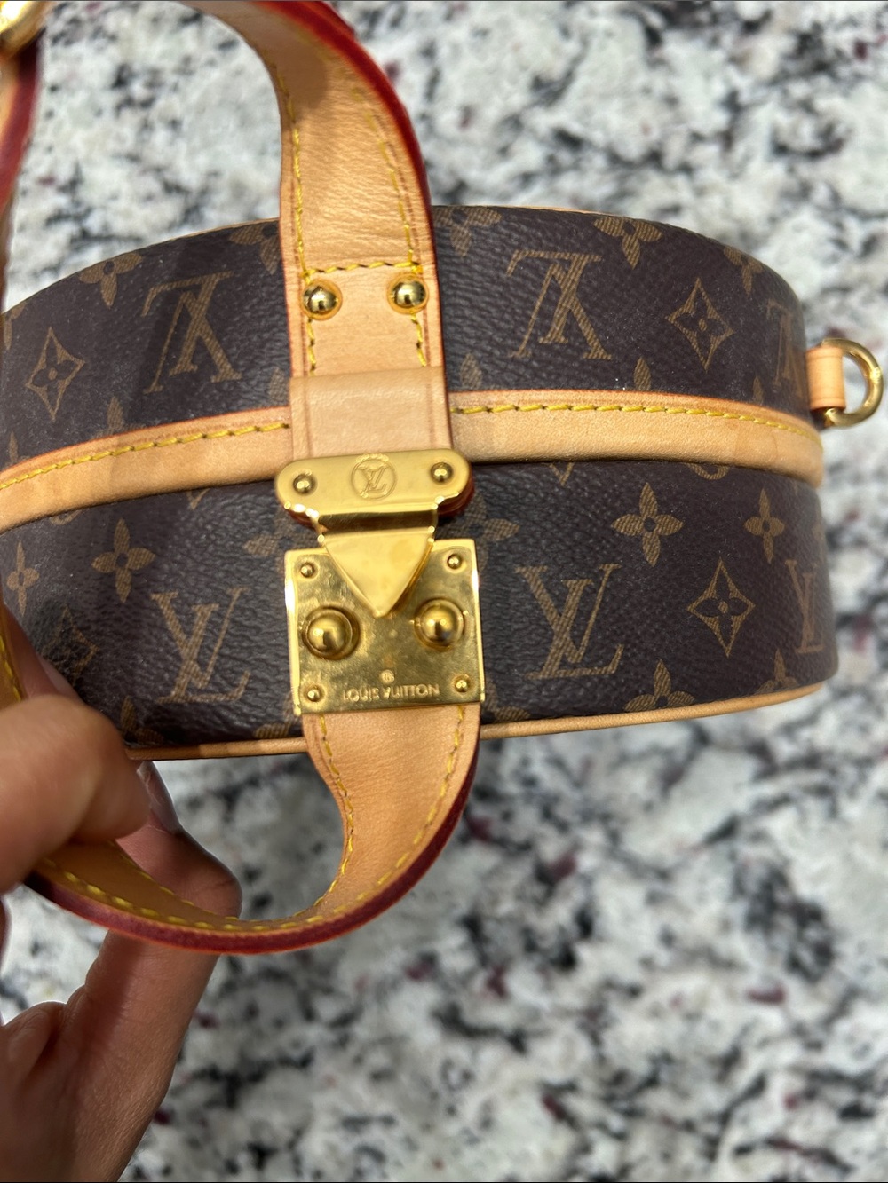 Monogram Boite Chapeau Souple MM round bag clutch - Picture 2 of 6